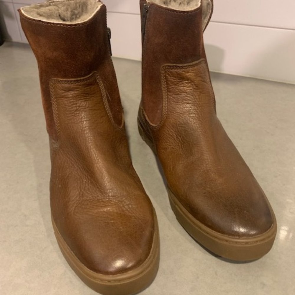 Frye Brown Leather and Suede Women's Ankle Boot
